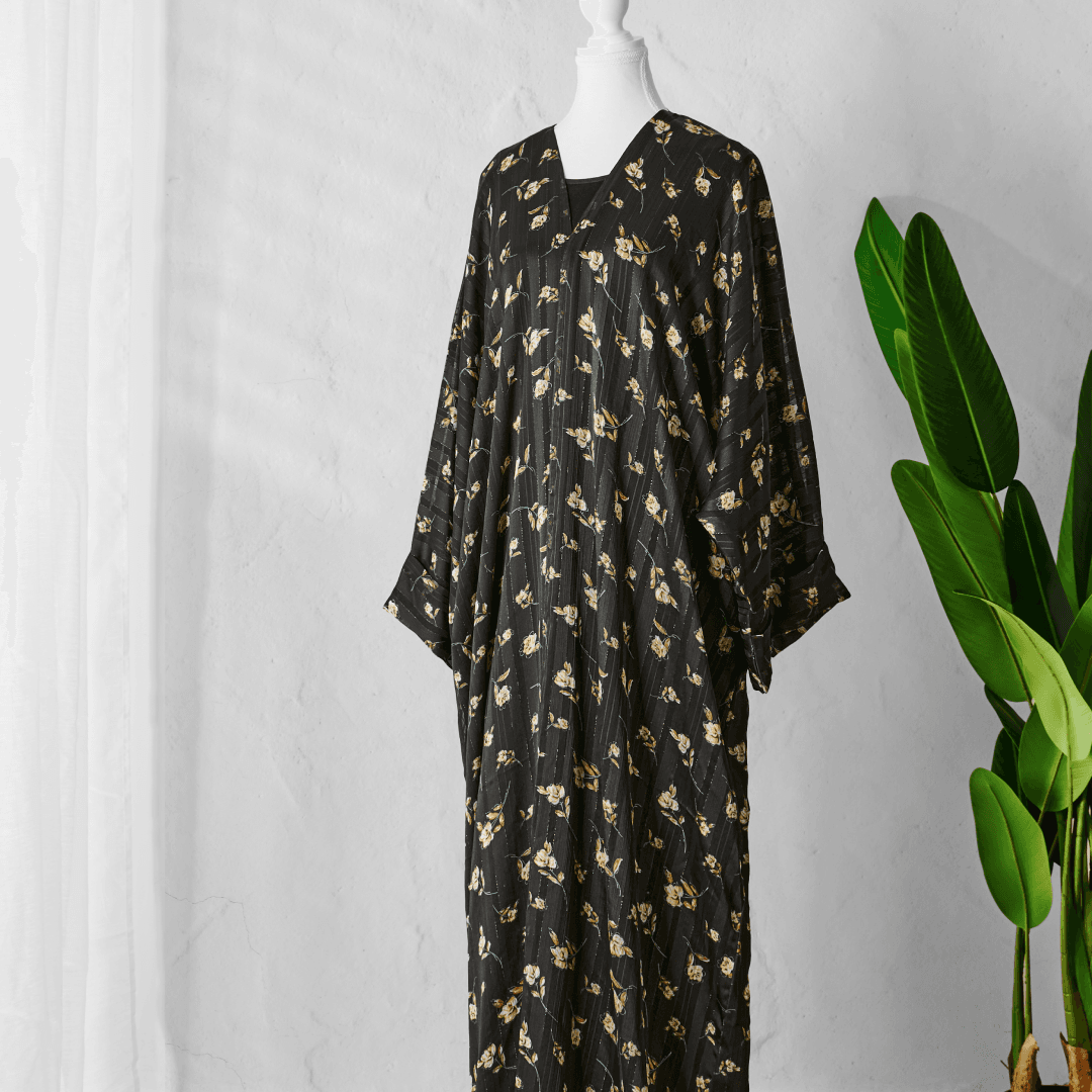 Colored Bisht Abaya